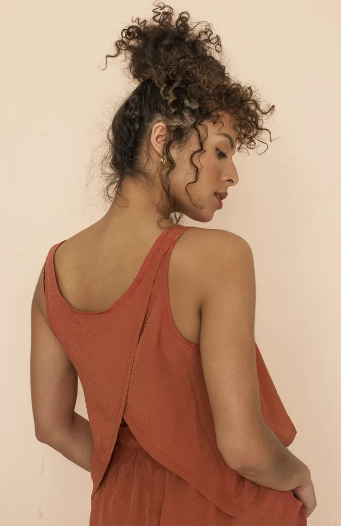 Dailystory Maggie Tank in Burnt Orange