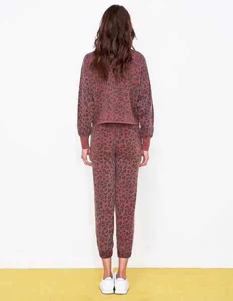 Sundry Leopard Drapey Sweater Pigment Spice