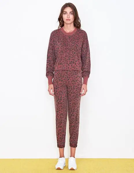 Sundry Leopard Drapey Sweater Pigment Spice