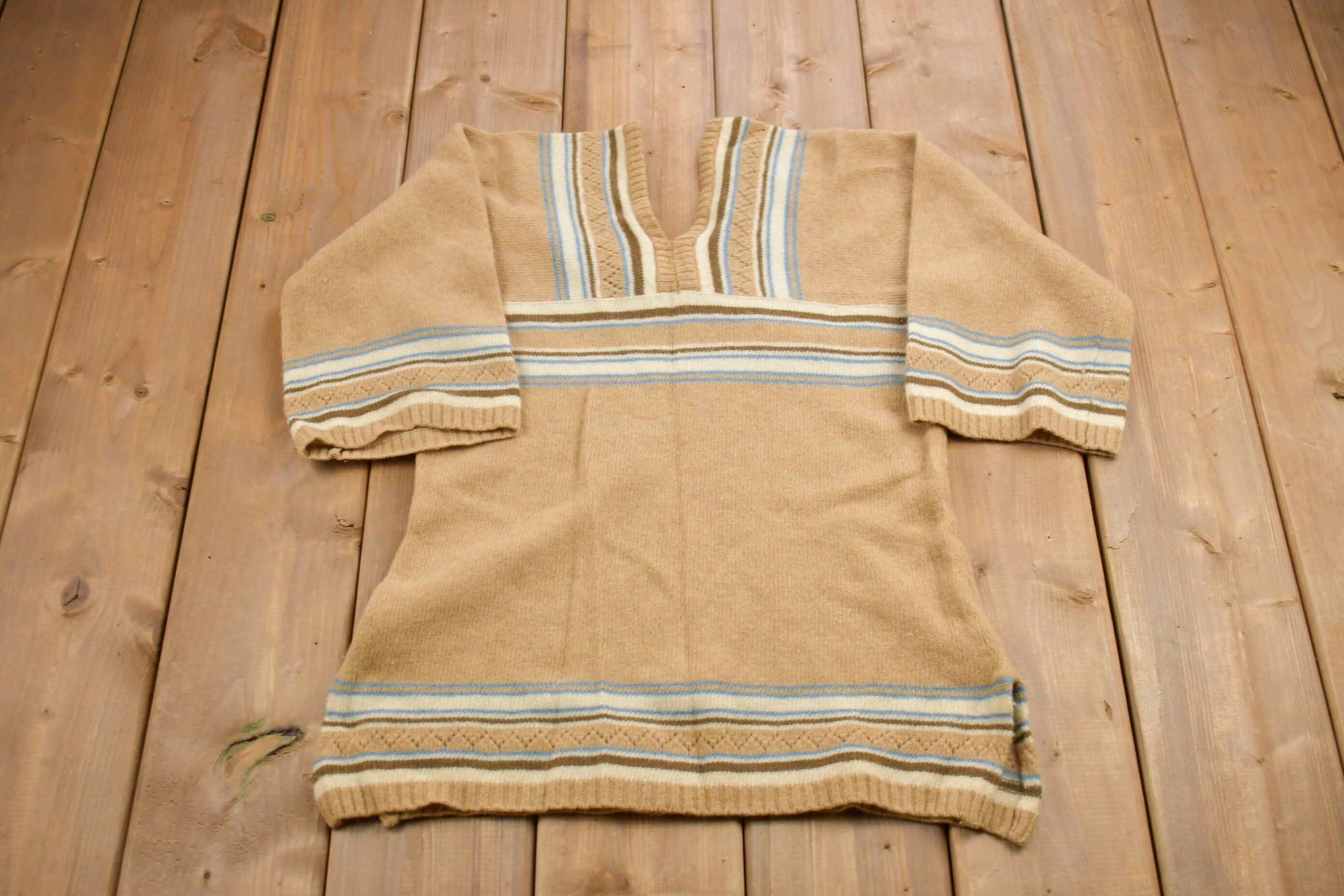 Vintage 1970s Dalton Short Sleeve Knitted Sweater / Vintage 80s Crewneck / Pattern Sweater / Made In Hong Kong / Pullover Sweats