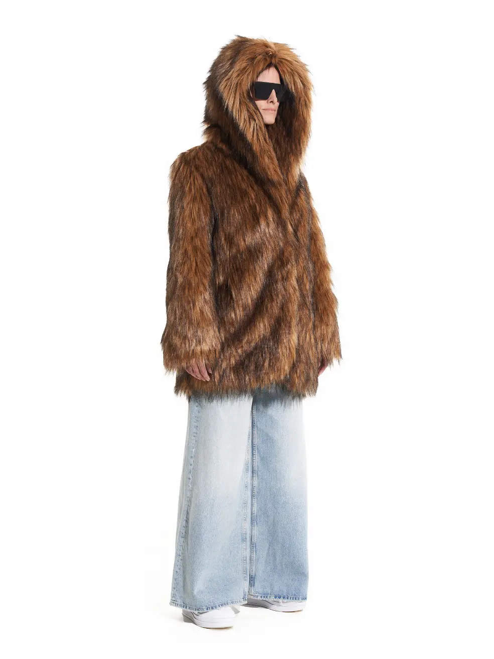 		Wynn  Wolf Faux Fur Coat	